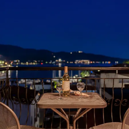 Kaplanis House Otel Neos Marmaras