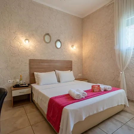 Kaplanis House Otel Neos Marmaras