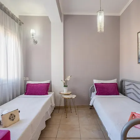 Kaplanis House 3*