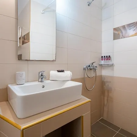 Hotel Kaplanis House