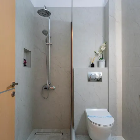 Hotel Kaplanis House