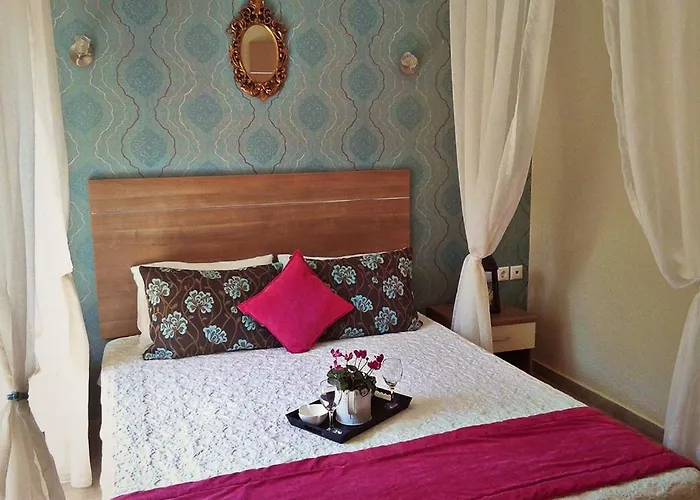 Kaplanis House Hotel 3*