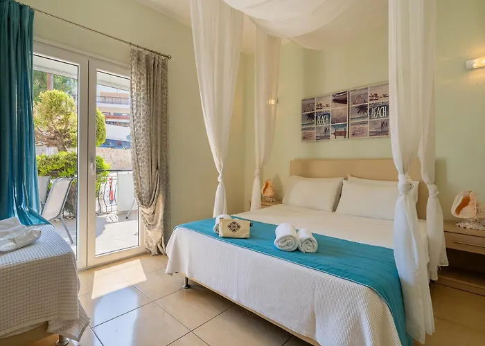 Kaplanis House Hotel 3*