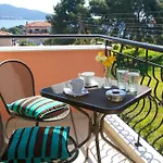 Kaplanis House Hotel