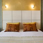 Hotel Kaplanis House 3*