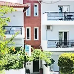 Kaplanis House Hotel 3*