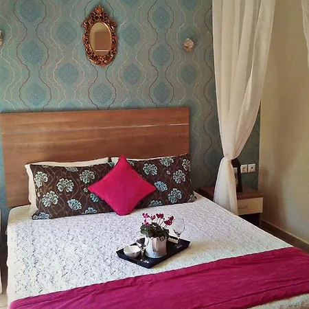 Kaplanis House Hotel 3*