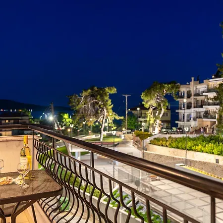 Kaplanis House 3*