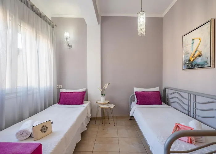 Kaplanis House 3*