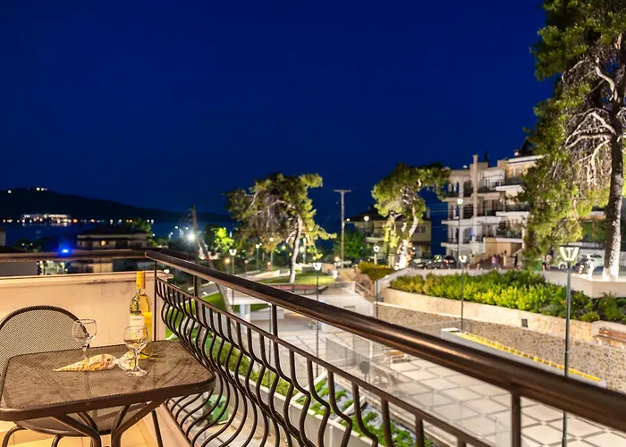 Kaplanis House 3*
